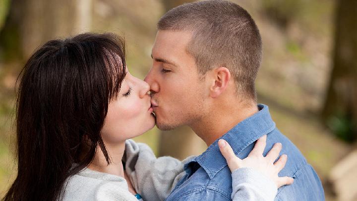 阴道有分泌物正常吗?阴道分泌物检查的目的是什么?